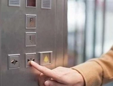 Χανιά: 20χρονη έπαθε ανακοπή καρδιάς όταν σταμάτησε το ασανσέρ